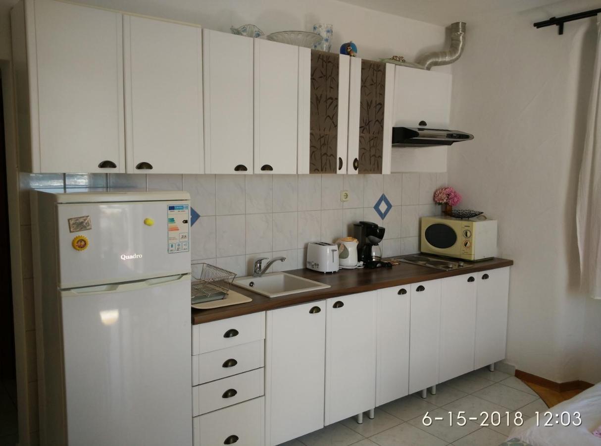 Apartments Gina Trogir Exterior foto