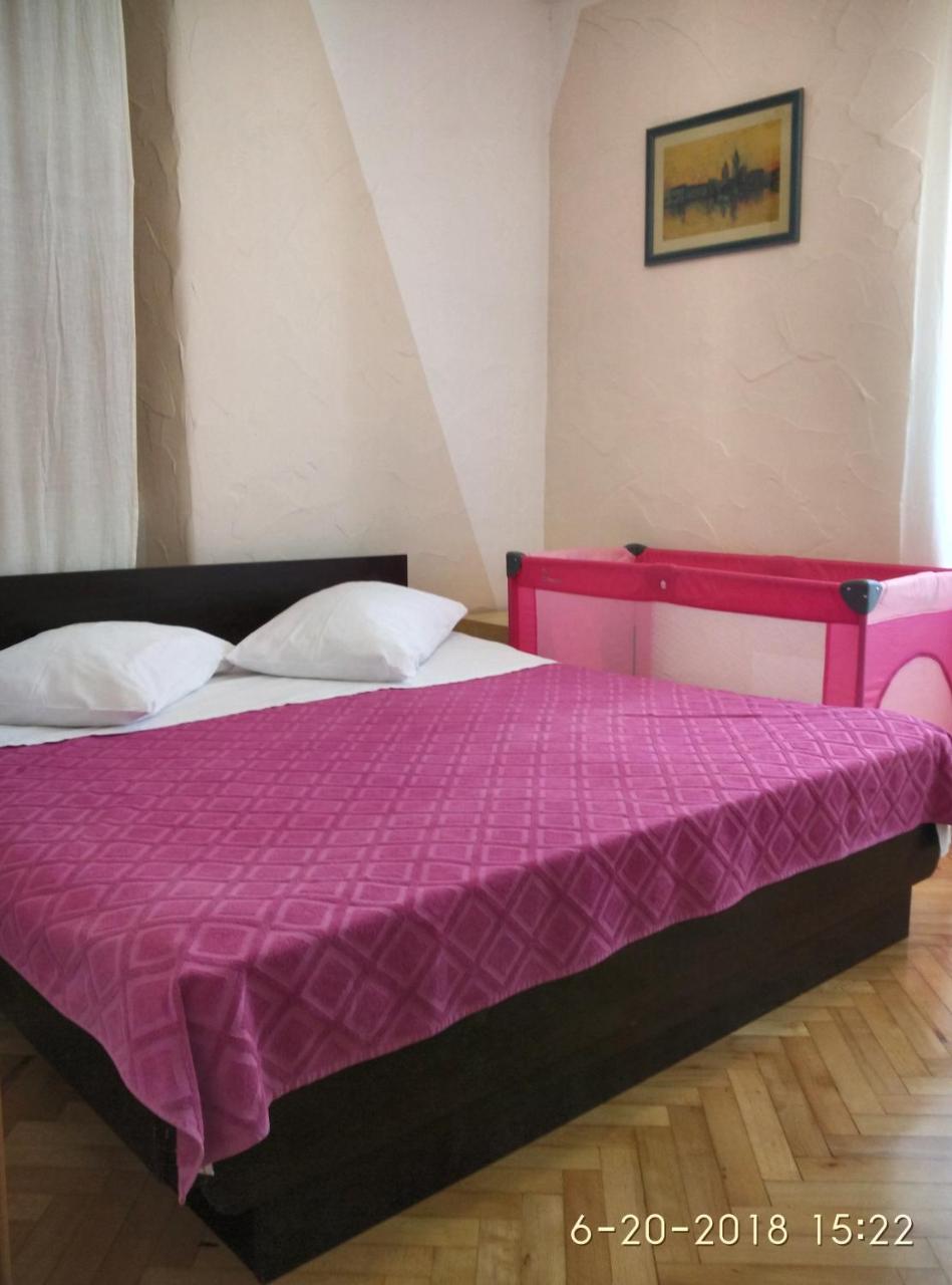 Apartments Gina Trogir Exterior foto